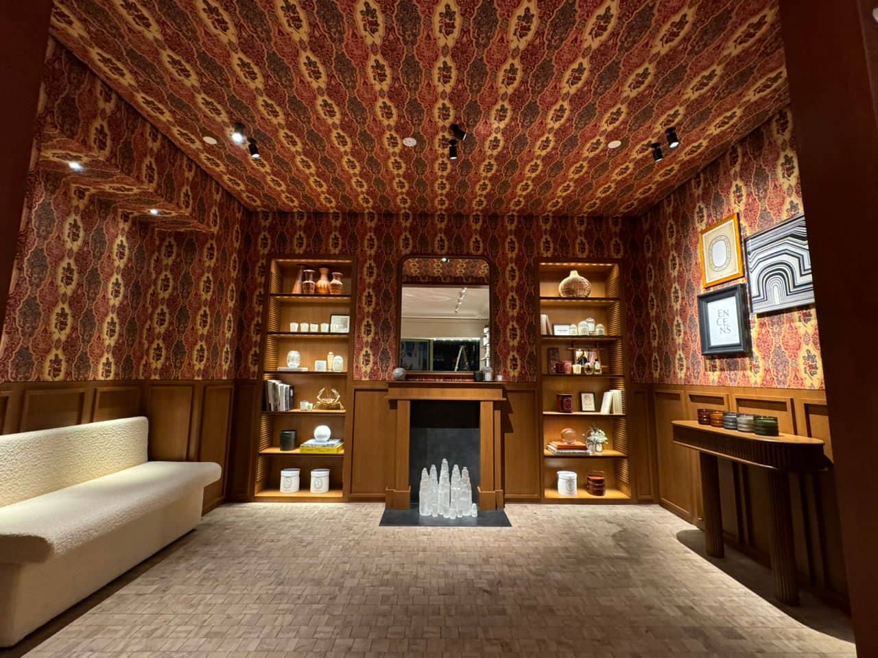 diptyque-mid-valley-img1